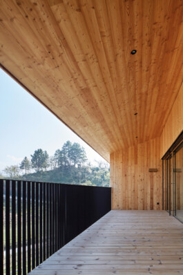  Neuer Gärkeller Kellerei Elena Walch