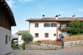  Neuer Gärkeller Kellerei Elena Walch