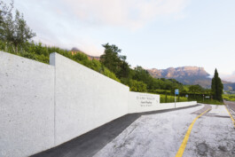  Neuer Gärkeller Kellerei Elena Walch