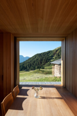  Neuer Gärkeller Kellerei Elena Walch