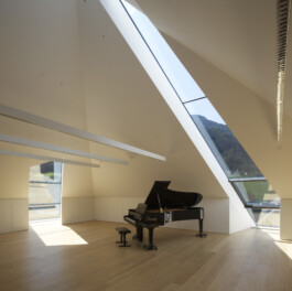  Neuer Gärkeller Kellerei Elena Walch