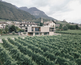  Neuer Gärkeller Kellerei Elena Walch