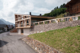  Neuer Gärkeller Kellerei Elena Walch